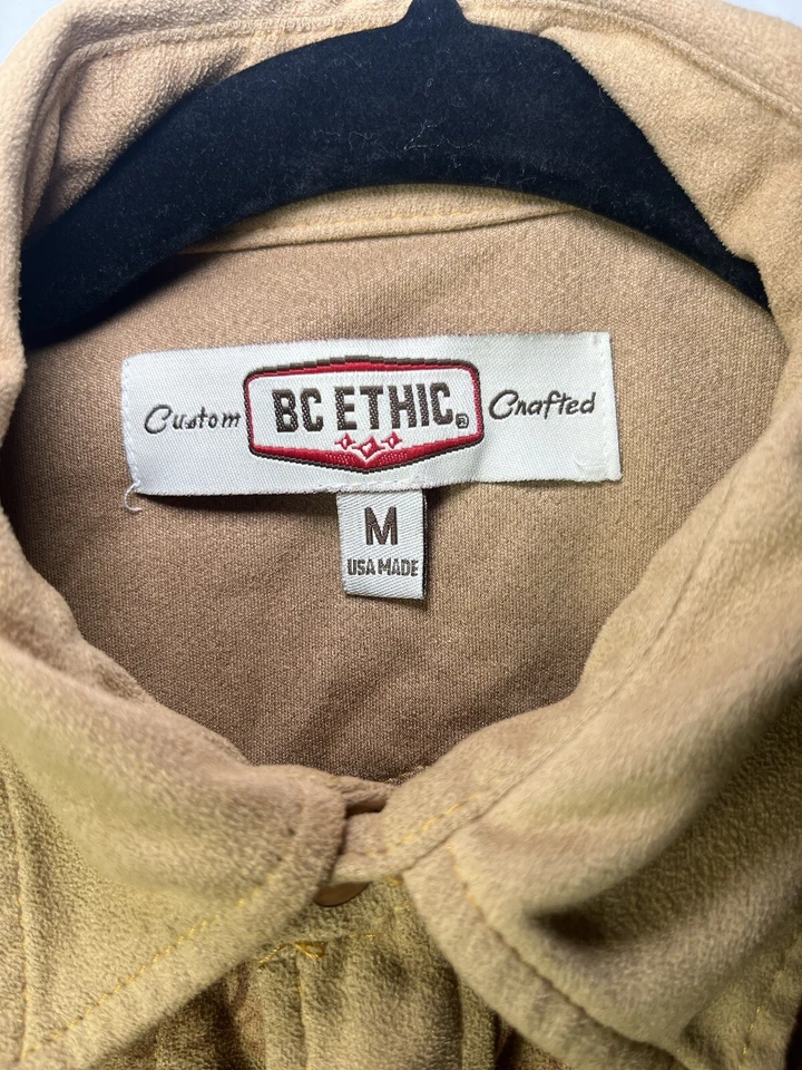 Camisa BC Ethic Para Hombres Mediana Marrón Poliéster Occidental Abotonada Perla Broches de presión Vaquero Foto 2 de 4