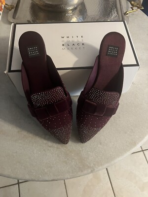 White House Black Market Slippers Size 8