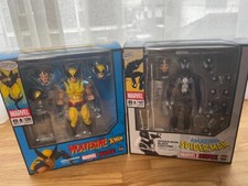 MAFEX Marvel Spider-Man No.147 Black Costume & Wolverine No.096 X-Men Ver Figure