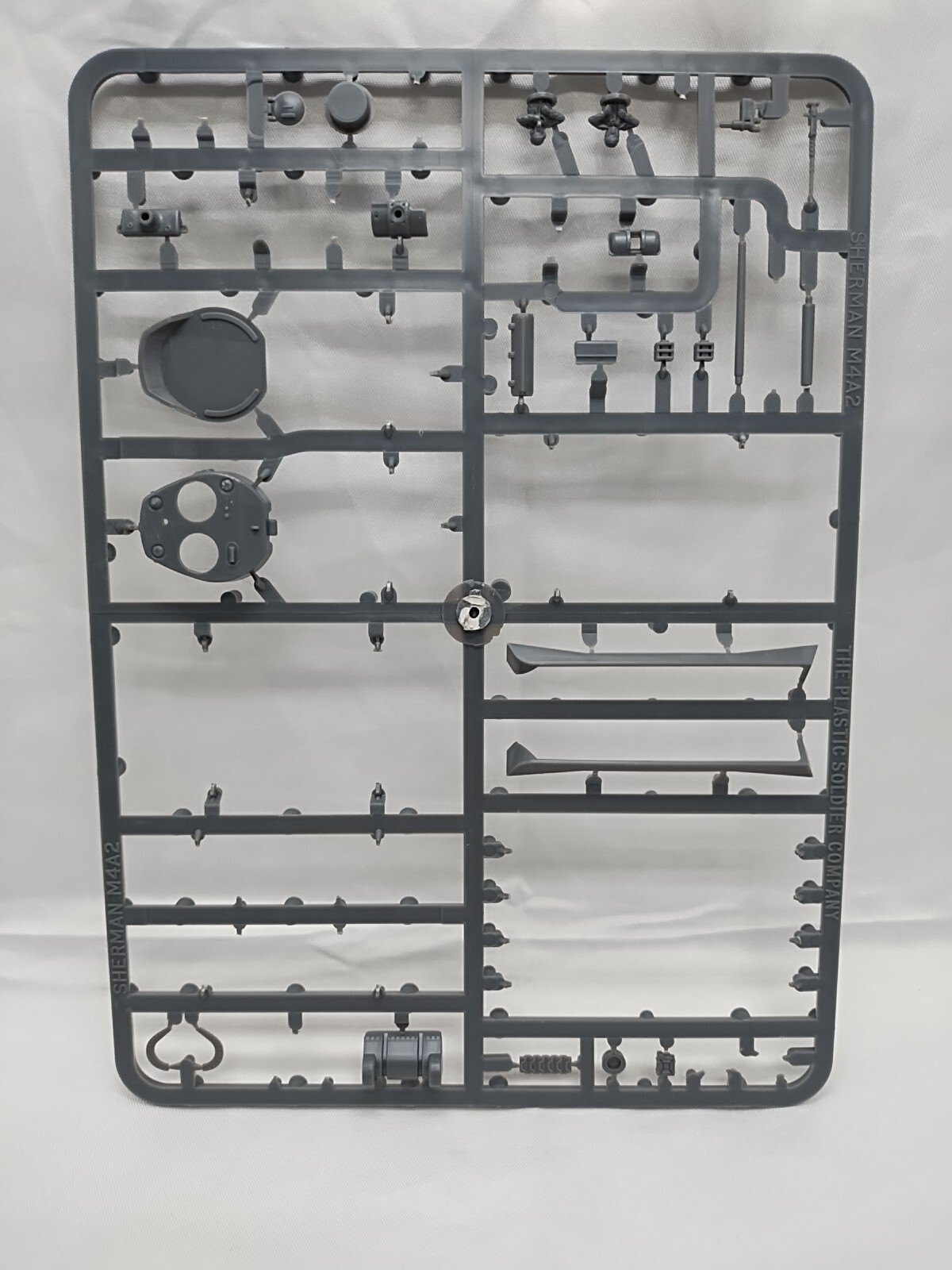 (2) The Plastic Company Sherman M4 A2 Sprue Bits And Pieces 1/72 Scale