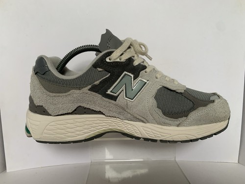 New Balance 2002r Protection Pack Raincloud Trainers Size UK 7.5 - Picture 3 of 8