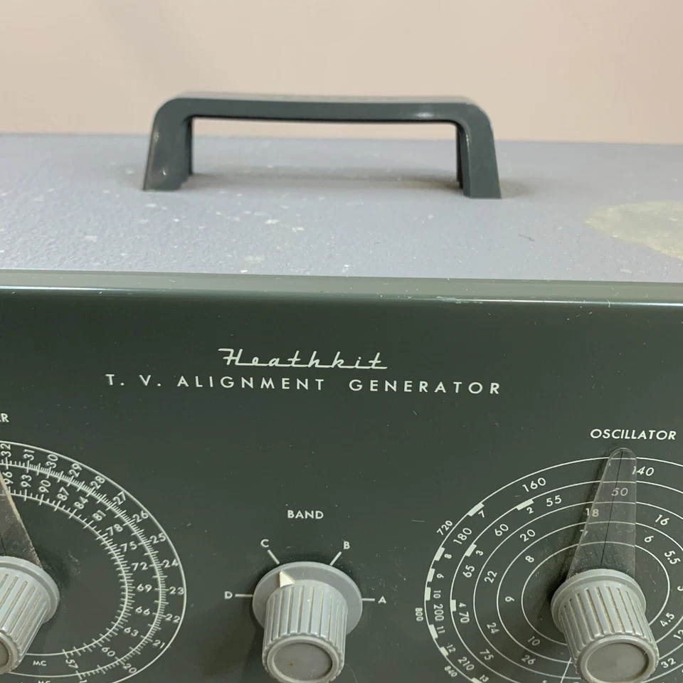 Heathkit T.V. Alignment Generator Model TS-4A Vintage Heath Company - Image 2 of 4