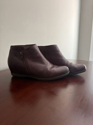 Dansko Balance Women s Burgundy Leather Ankle Booties Side Zip Wedge EU 39