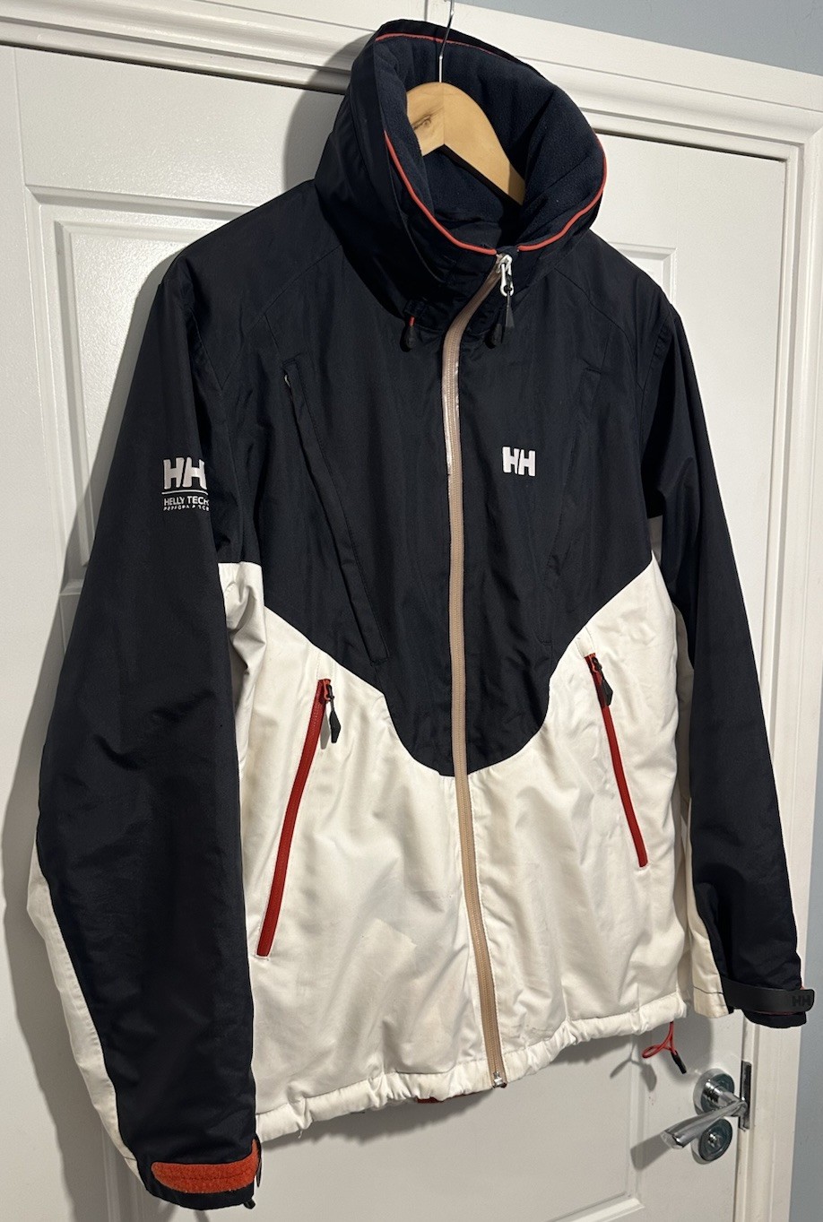 Helly-Hansen Mens H2Flow Jacket, Helly Tech, Blac… - image 5