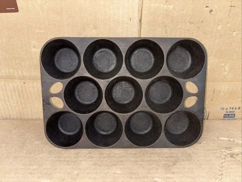 Early WAGNER Cast Iron Corn Bread Muffin Griswold? Popover Vintage Pan marked A