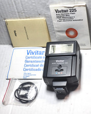 Vintage Vivitar 225 Auto Thyristor Flash w/ Cord Box Papers untested