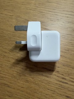 Genuine Apple 12W USB Mains Charger Power Adapter iPad iPod iPhone Model A1401