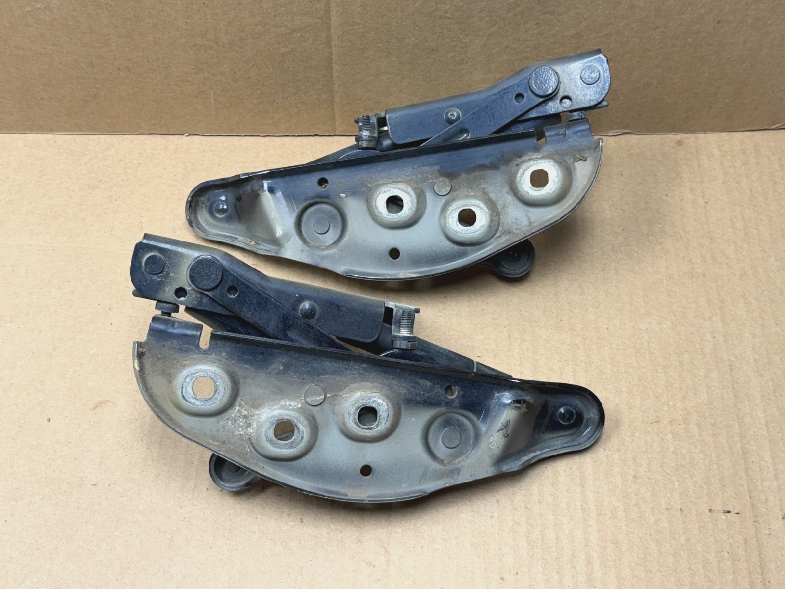 06-12 Bentley Continental Flying Spur Front Right Left Hood Hinge Set Pair PO43