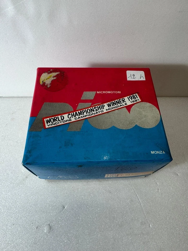 PICCO - WORLD CHAMPIONSHIP WINNER 1981 – MOTORE A SCOPPIO GLOW - Immagine 3 di 4