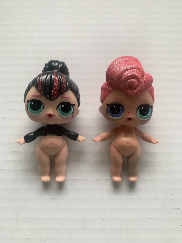 L.O.L. Surprise! Collectible Dolls - Lot Of 2 Dolls & 1 Outfit - 2016