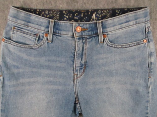 Levis Jeans Womens 30x32 Blue Denim Slim Straight Mid Rise Comfort Waist - Picture 3 of 16