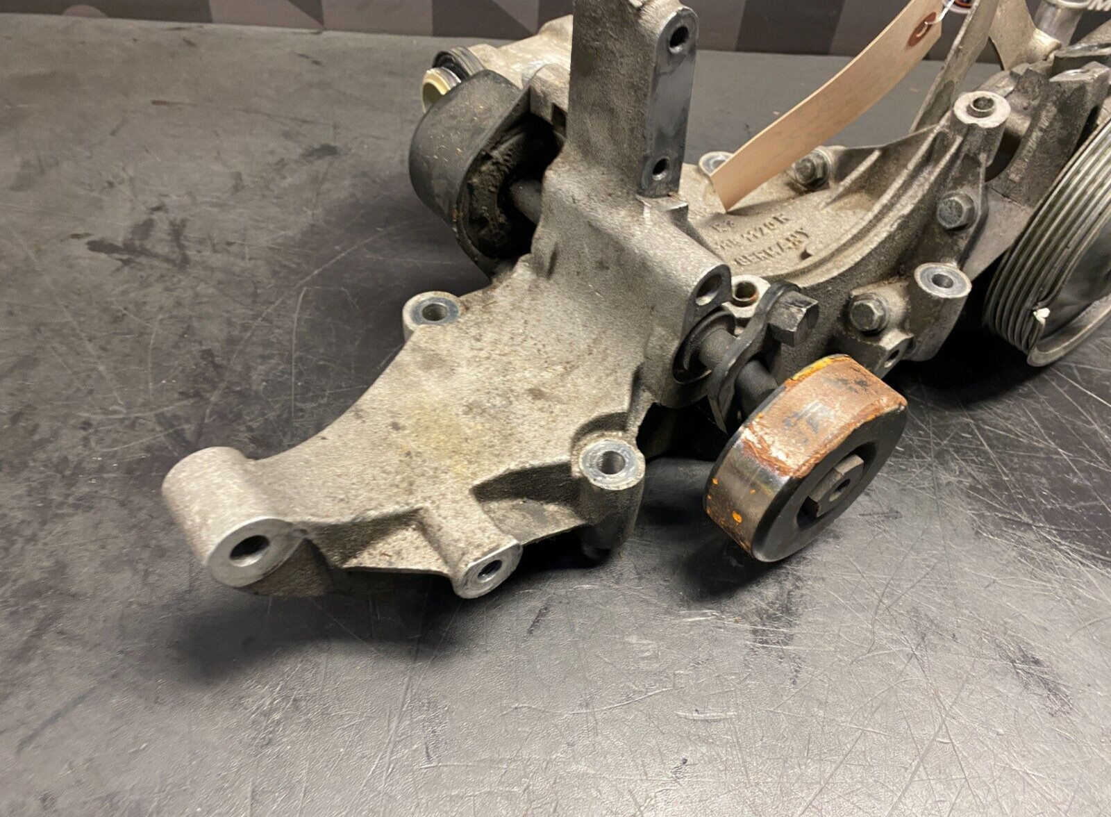 Porsche 911 GT3 2004 Power steering pump