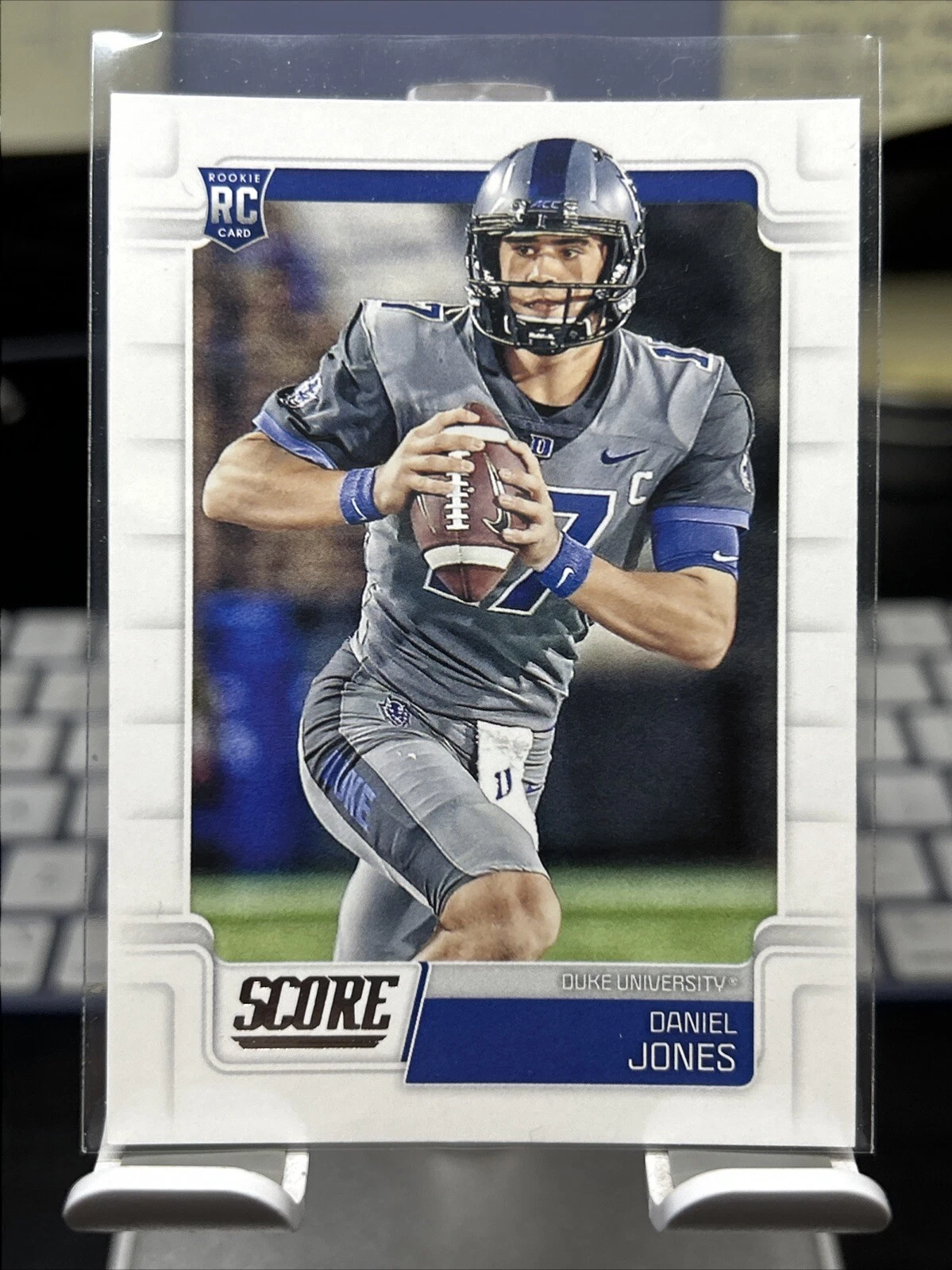 Daniel Jones trading card