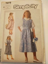 Simplicity Sewing Pattern #7573 - Girls Dress Pattern - Size 10/12/14 - CUT