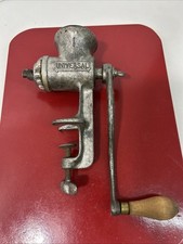 Vintage Universal No. 1 cast iron meat grinder USA 1940’s