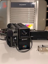 Sony CCD-M8U Handycam Video8 Camera Recorder Case Charger AS-IS UNTESTED
