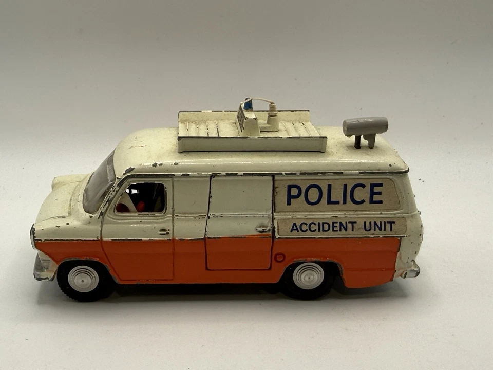 Vintage Dinky Toys Police Ford Transit Bundle X2 Originals Diecast Model Vans — 第 2/4 张图片