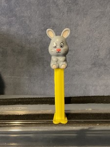 Pez Singles- Easter- Bunny H, Full Body, Pink, Loose