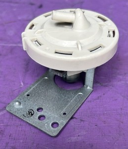 Original LG WD12650TP Waschmaschine Druckschalter 6601EN1005B SPS-L11R