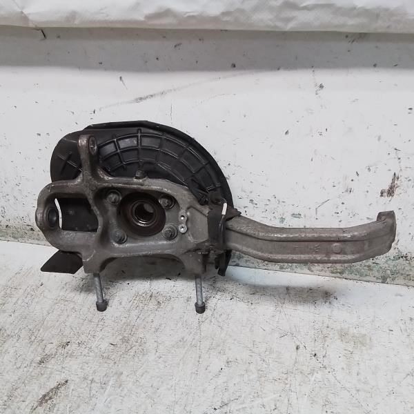 Maserati Ghibli 2017 Front Left Steering knuckle