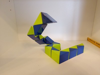 Vintage 1980's Rubik's Cube Snake Green Blue Made in JAPAN Twist Cube Toy