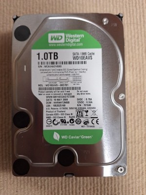 Western Digital - WD10EAVS - WD Green 1TB - 8 MB Cache 7200RPM nur 600h Betrieb