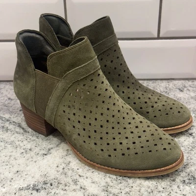 Earth Keen Olive Suede Perforated Ankle Booties Block Heel Women's Size 7.5 - Image 1 of 4