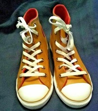 Converse - Hi Top Leather -Size 5 Junior.