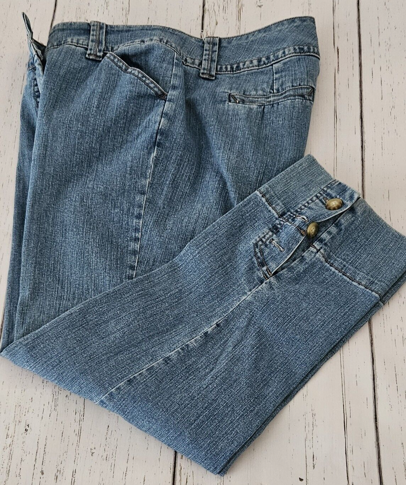 Charter Club Pant Shop  Denim  Blue Jeans  Size 10 Woman's. ....