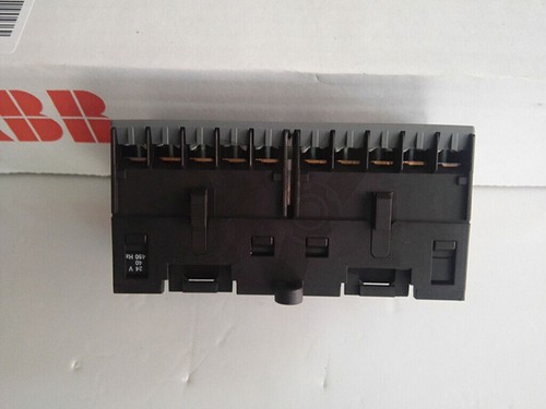 1PC New Original IN BOX ABB Miniature AC Contactor VB7 30 10 P 24VAC