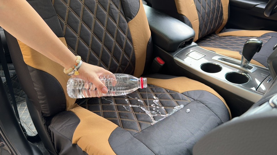 Diamond Tan Black Canvas Seat Covers Front Pair For Toyota Hilux 2005