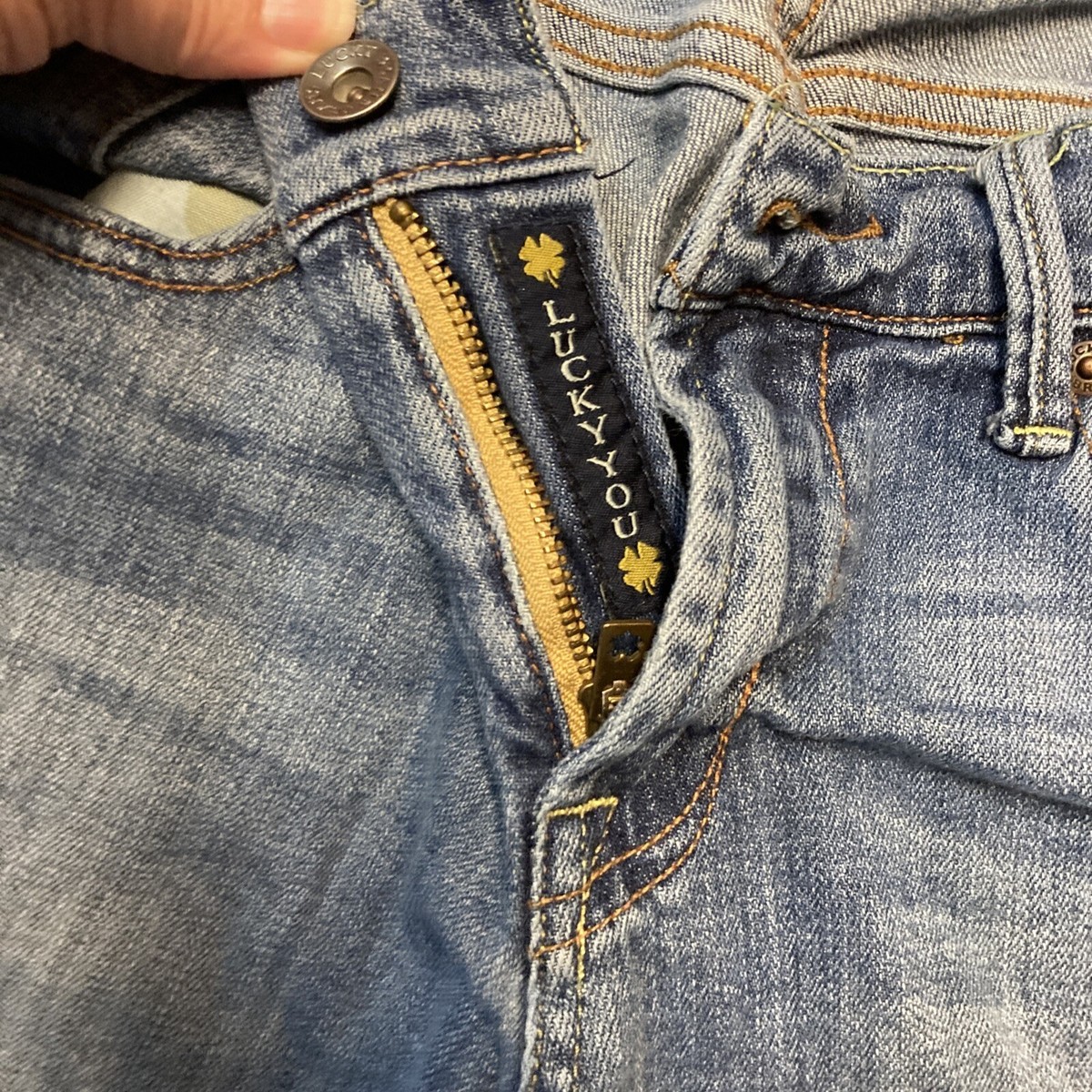 Jean Lucky Brand Taille 10/30 Occasion - Coupe Classique, Entrejambe 31 Pouces, Très Bon état