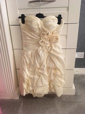 Forever Unique Ivory Prom/special occasion dress size 6-8 excellent condition