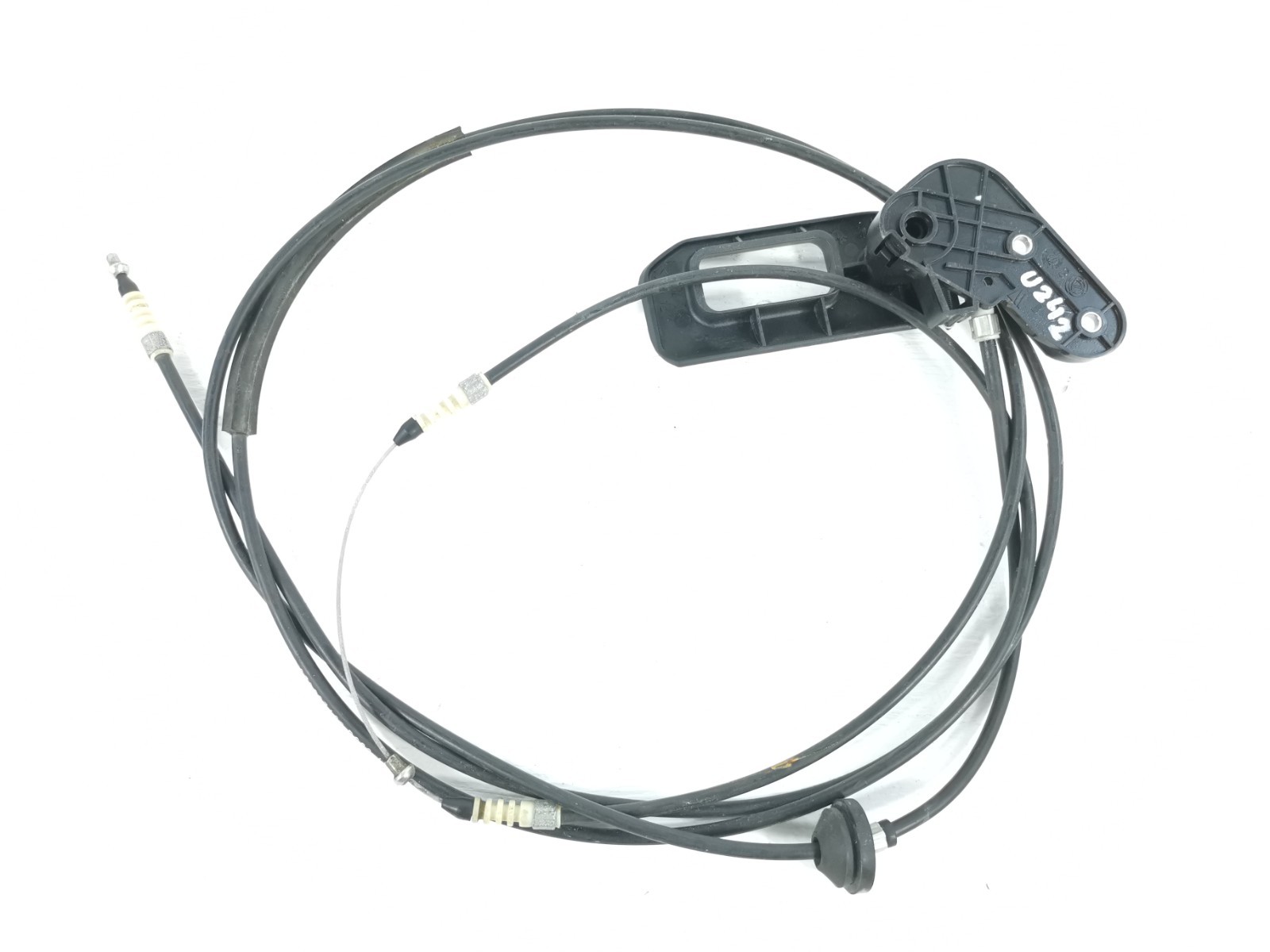 Maserati Ghibli S AWD 3.0 Auto 2014 Hood Bonnet Release Cable Handle 670007133