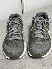 Sportschuhe Sneaker von Nike Gr. 39 (Guter Zu...