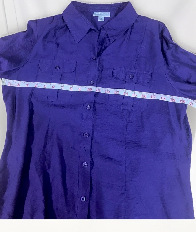 Blusa morada para mujer Dressbarn, talla XL, con botones, cuello, manga larga Foto 3 de 4