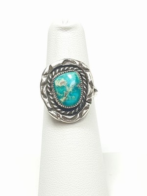 4.2 g Sterling Silver Turquoise Vintage Native American Ring Size 5.25