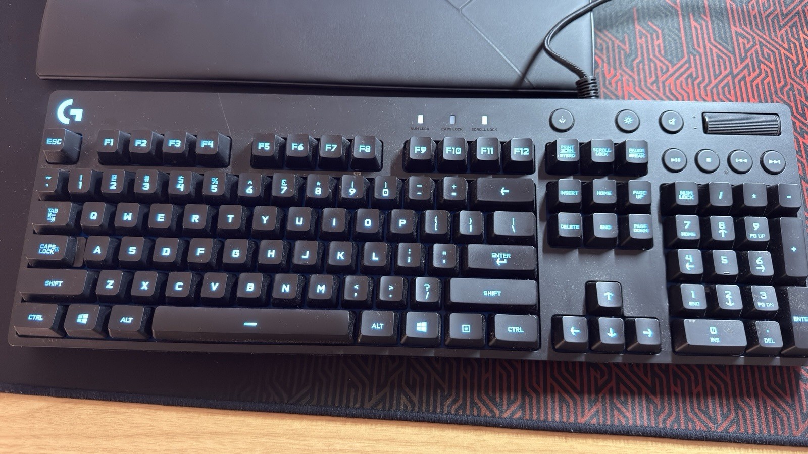Logitech G810 Orion Spectrum RGB Mechanical Gaming Keyboard 