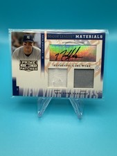 2005 Donruss Prime Patches Nick Johnson Double Swatch Auto /250