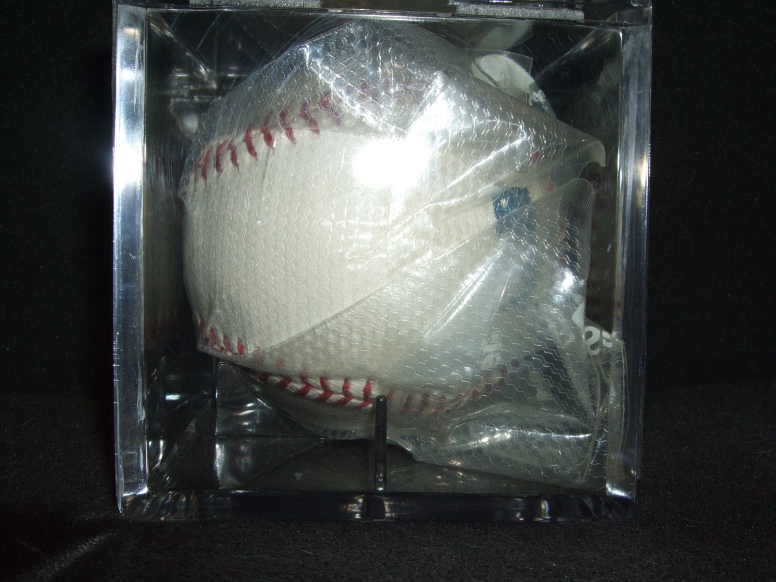 Ernie Banks Autographed Baseball PSA/DNA Authenticated G21166 (Snow White) Mint view 16