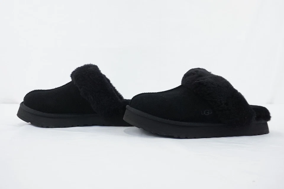 Zapatilla UGG Disquette Doble Costura Gamuza y Piel en Negro para Niños Talla US 6 (1171199K) Foto 3 de 4