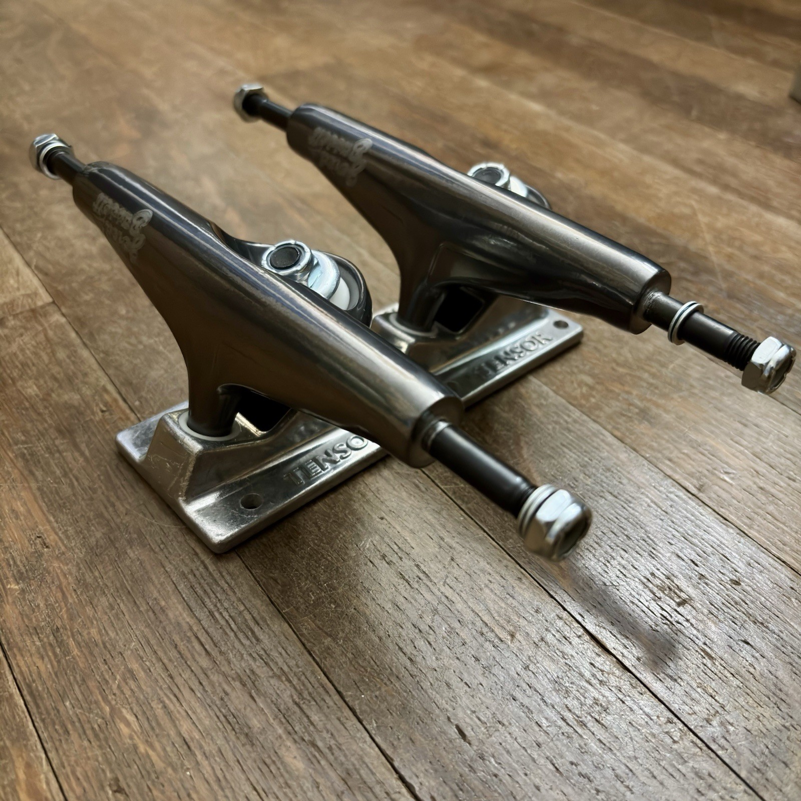 Trucks - 8.25 Deck (5.5) - Set Of Two (2) - Black Gunmetal