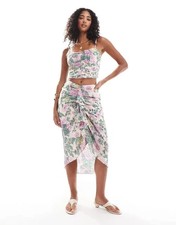  98 Abercrombie Fitch Cascading Crinkle Ruffle Skirt - L