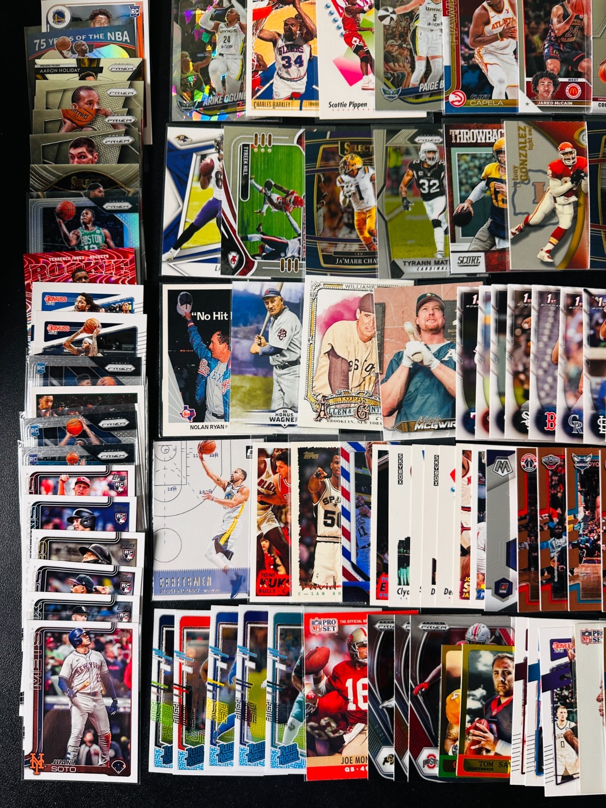 HUGE Sports CARD LOT! Jersey AUTO RC SP PRIZM LeBron James, Curry, Mahomes! view 6