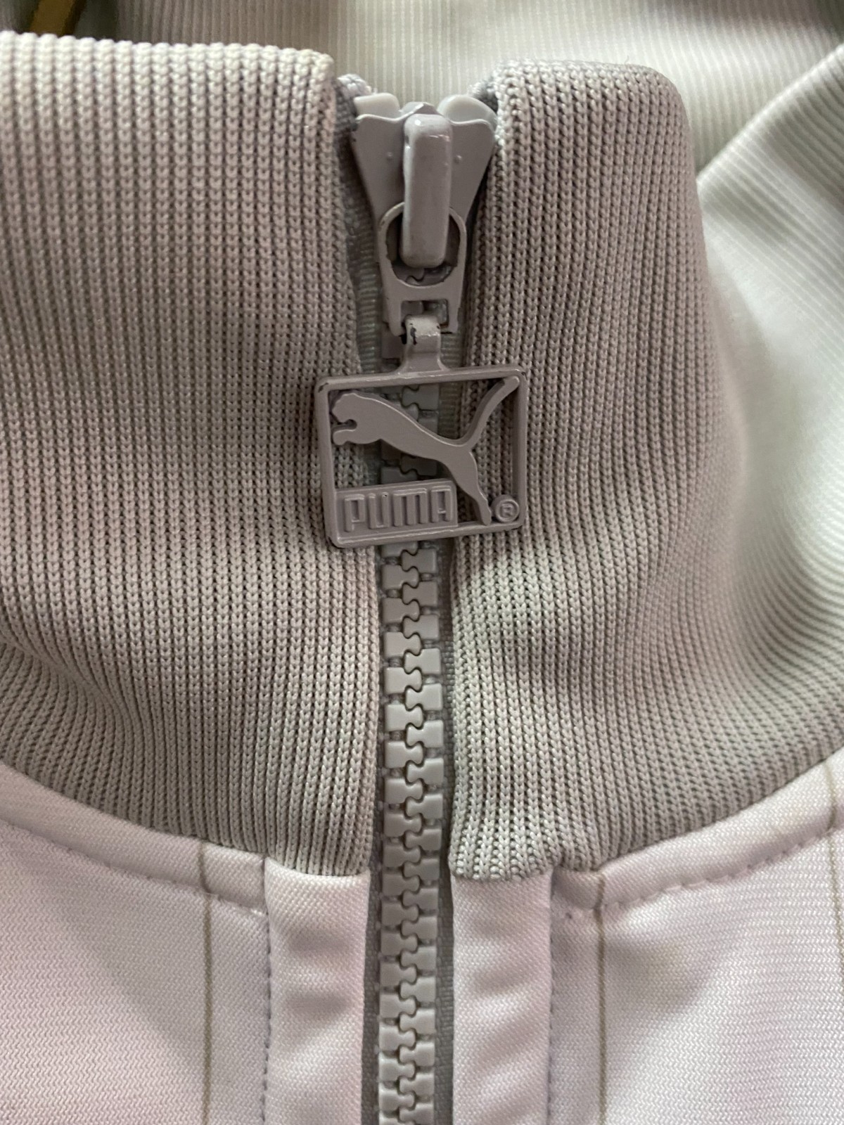 puma jacket - image 5