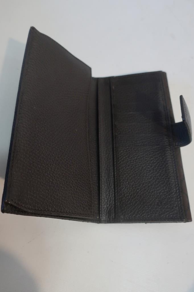 Authentic Womens Gucci Brown Eclipse Insignia GG … - image 10