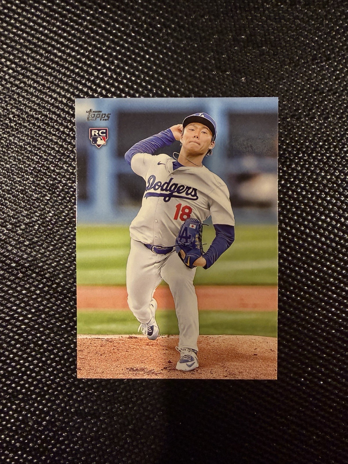 2024 Topps Series 2 - Yoshinobu Yamamoto #553 True Photo (RC)