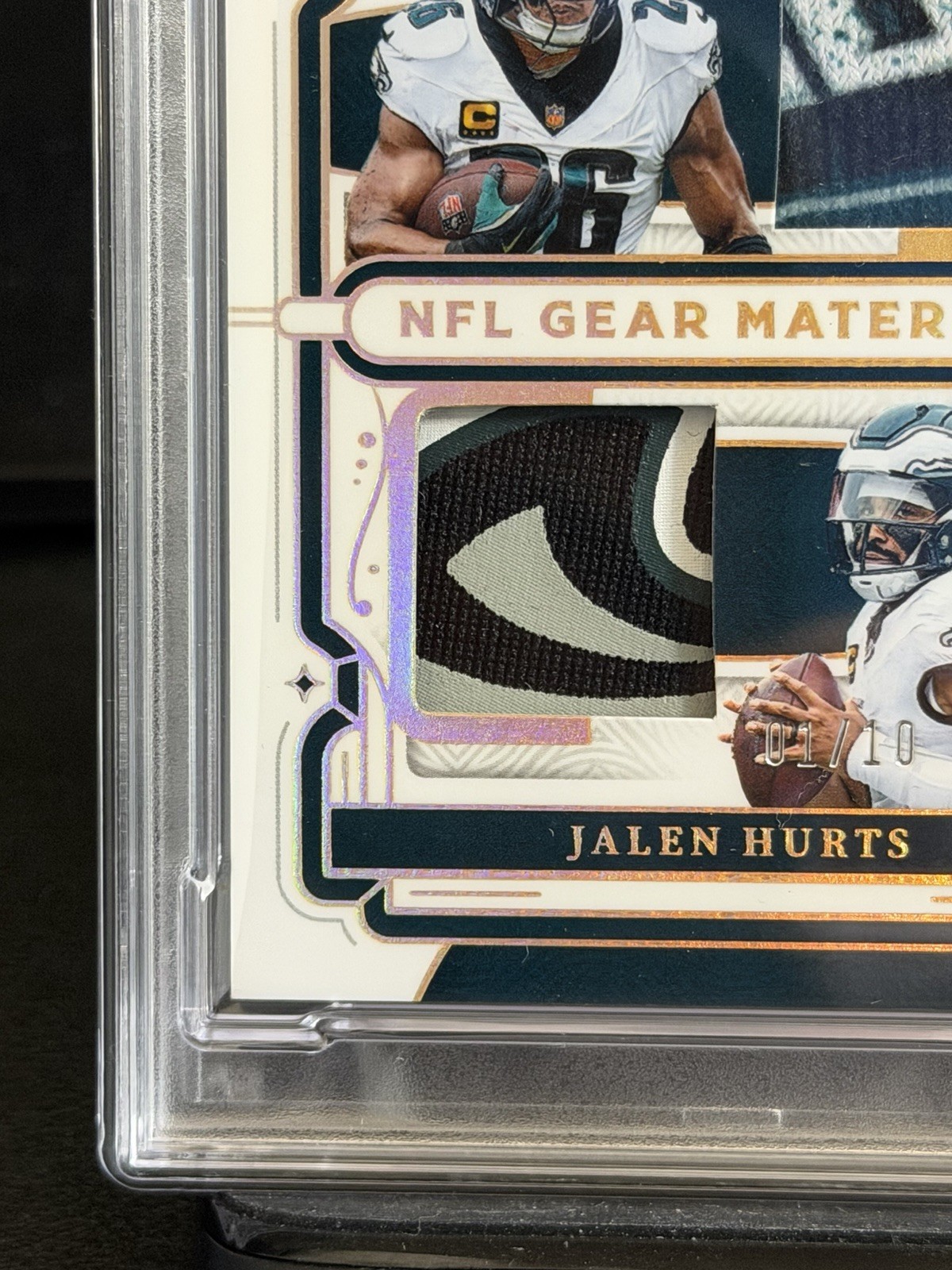 2025 Panini Nat’l Treas Nfl Gear Combo Materials Jalen Hurts, Saquon 1/10 PSA 8 view 7