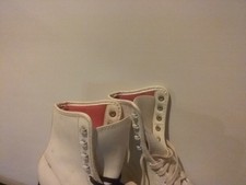 Women's SIZE 7 ice skates PINK lining/USED/SAME DAY SHIPPING