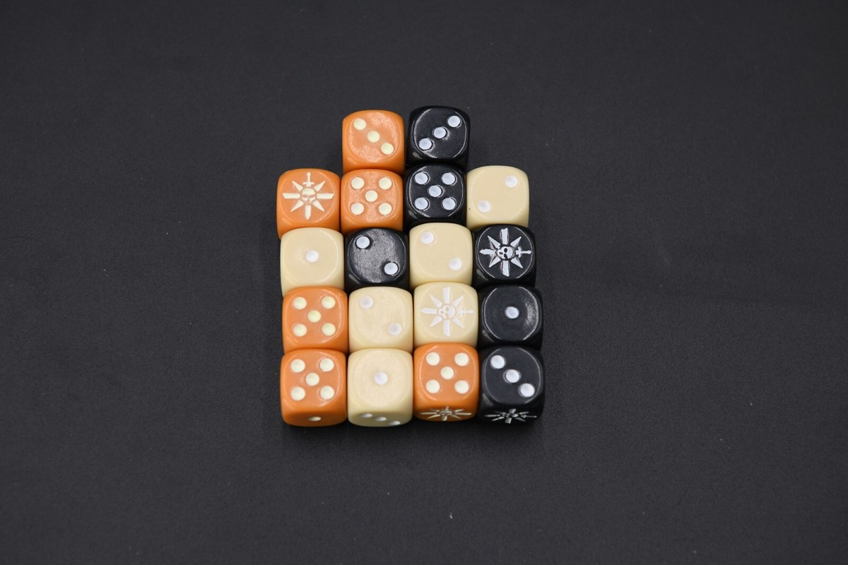 Warhammer AoS Age Of Sigmar Warcry 40k Dice Set (18) 16mm
